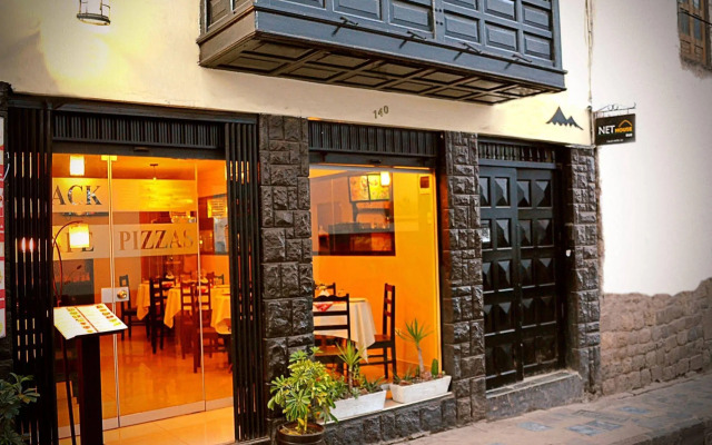 Net House Cusco