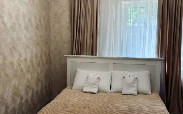 Уманский дом Семь Башен