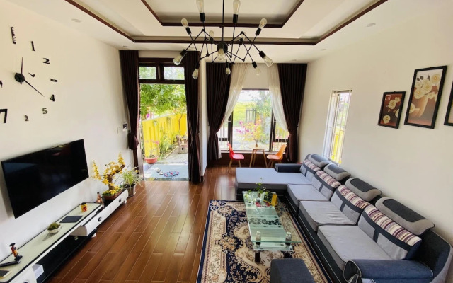Field House Homestay