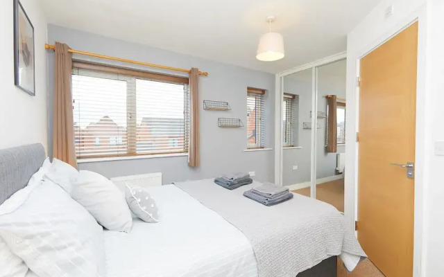 Derby 2 Bed House 3 Min Walk to Hospital