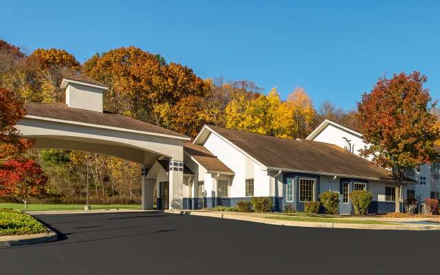 SureStay Plus Hotel by Best Western Highland Poughkeepsie