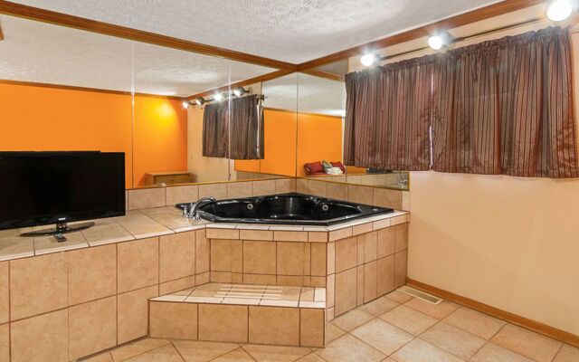 Magnuson Hotel Extended Stay Canton Ohio