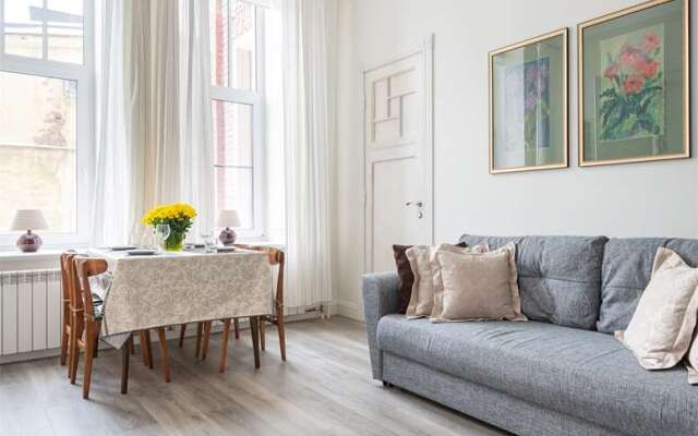 1912 Дом с совами