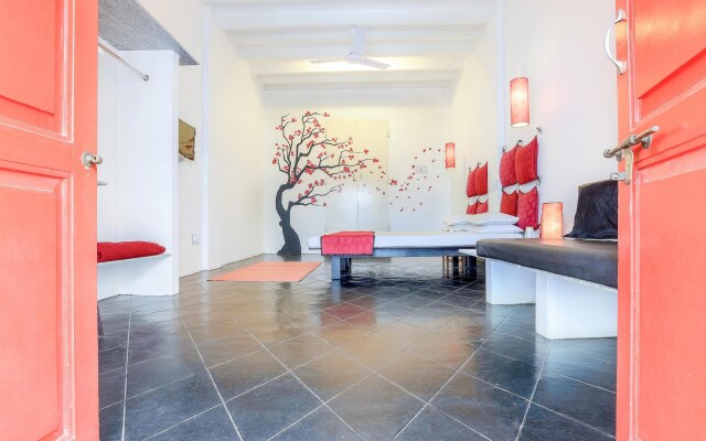 Itsy Hotels Red Lotus Heritage, Promenade Beach