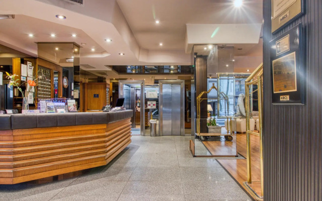 Primacy Apart Hotel