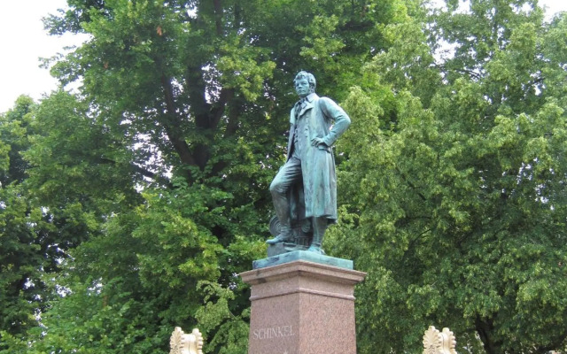 Travel Art Boardinghouse