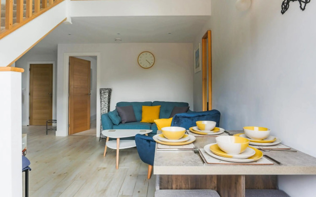 Modern Detached House outside of Truro