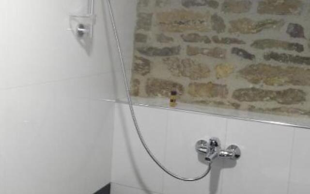 Konaku Guest house