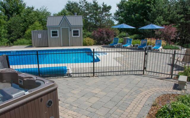 Forks in the Trail Bed & Breakfast