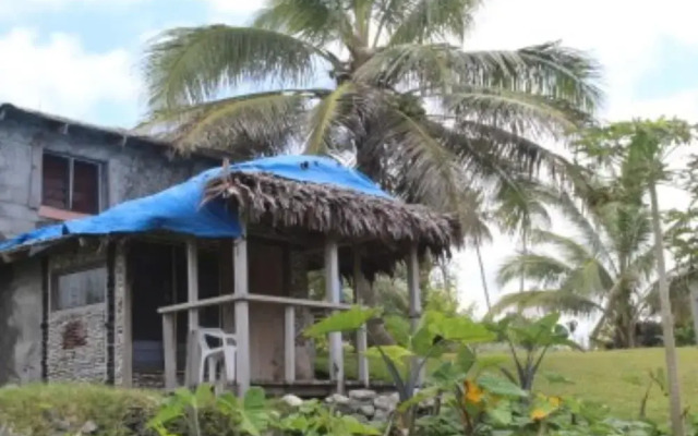 Tanna Ikamir Bungalows and Accomodations