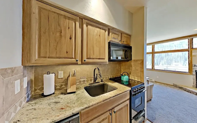 River Bank Lodge 2917