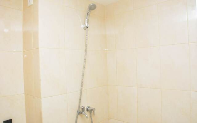 Cozy Stay Studio at Springlake Summarecon Apartment