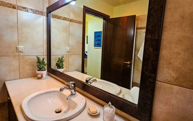 Villa Aitheras - Mountain View & Garden