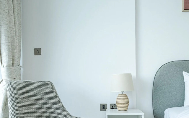 LUX - Opulent Island Suite 5