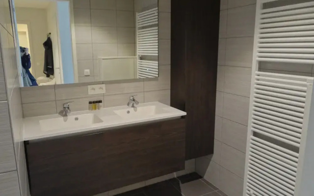 Apartment in Nieuwpoort With Terrace