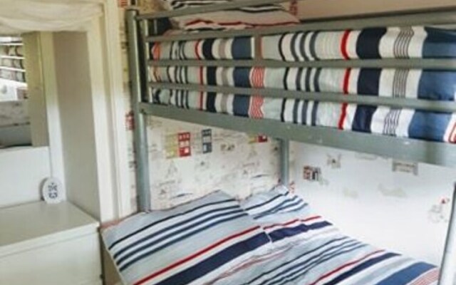 Snowdonia Holiday Cabin In Caernarfon North Wales