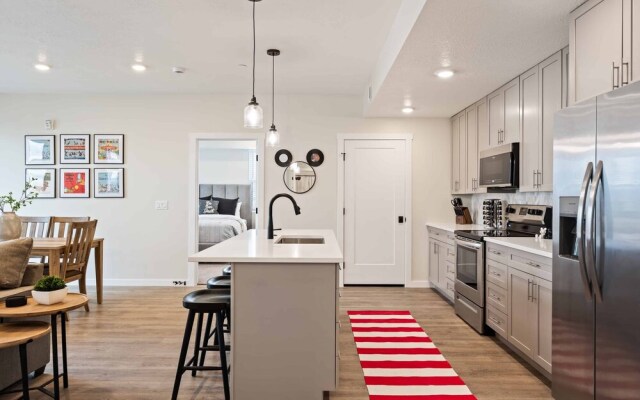 Desert Disney 2 Bedroom Condo