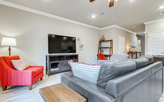 Pensacola Vacation Rental w/ Community Pool!