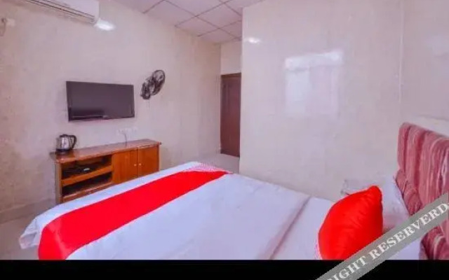 Liuzhou Yaping Hotel (Liunan Wanda Store)