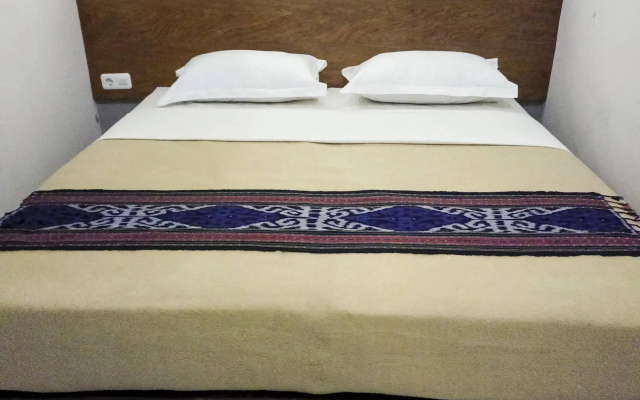 Santo Guest House