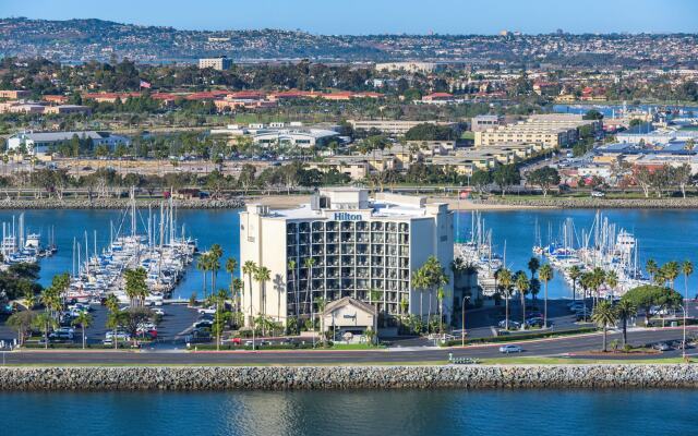 Hilton San Diego Airport/Harbor Island