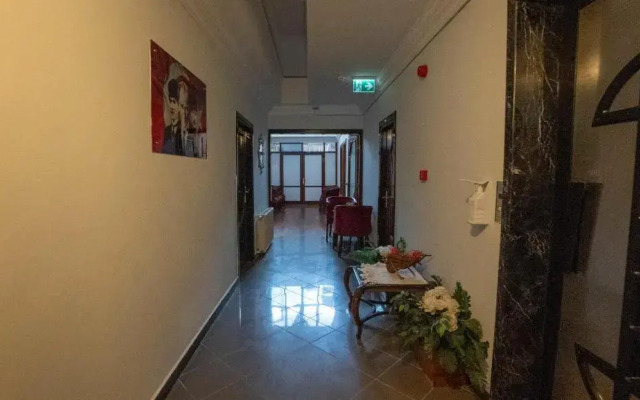 Sare Suites Beach Hotel