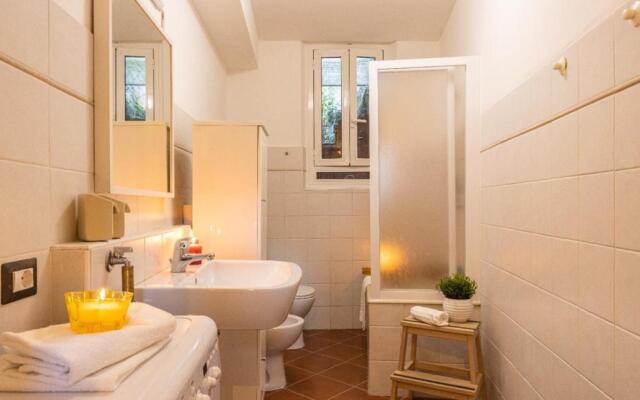 Tranquilla abitazione nel verde a 400m dal lago