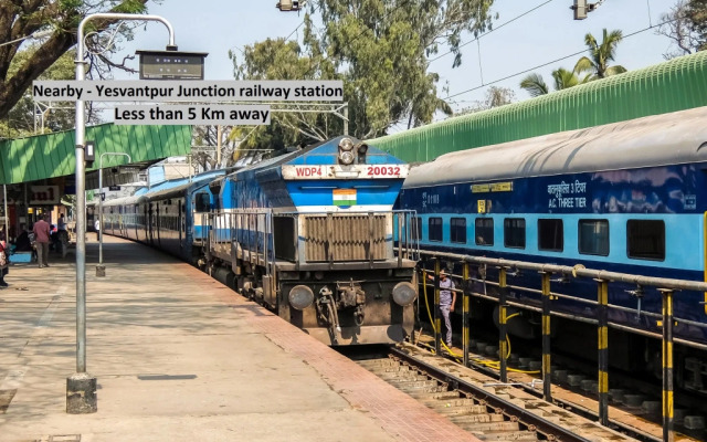 OYO 9253 Champion Comfort