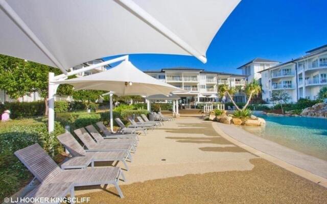 Resort On The Beach 4118/19