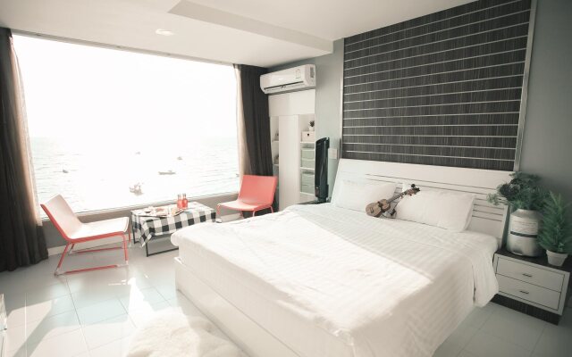 The Marina Sea View House Bangsaen