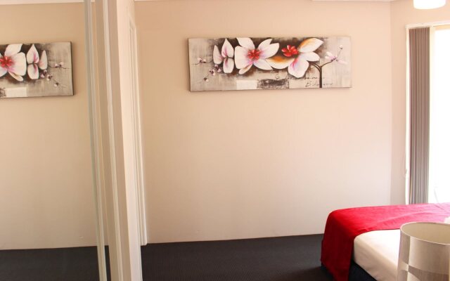 Surfers Riverside Apartments