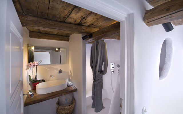 Sophia Luxury Suites