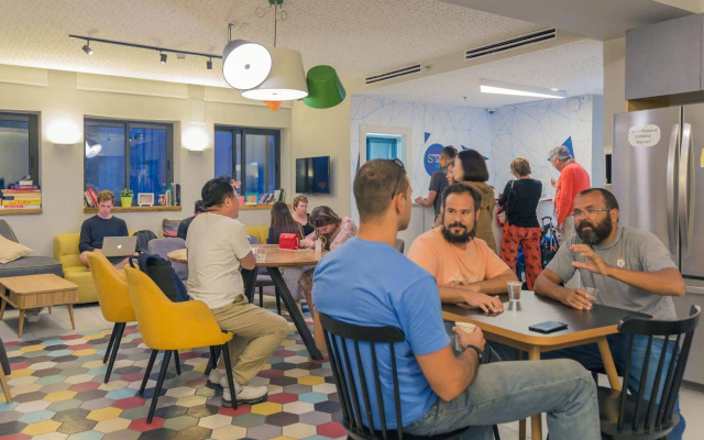 Stay Inn Hostel
