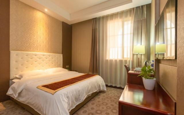 GreenTree Alliance Nanjing South Railway Station Mingfa Plaza Hotel