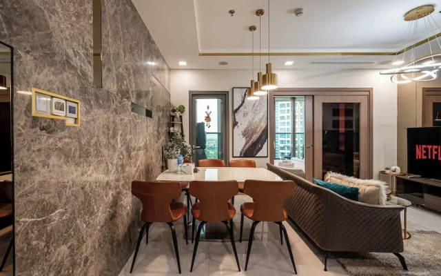 Landmark 81 By KVG Suite Apartment