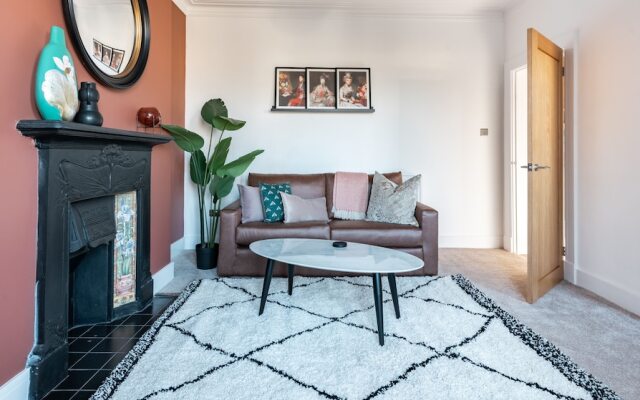 Woodland View Newport - 4 bedroom home