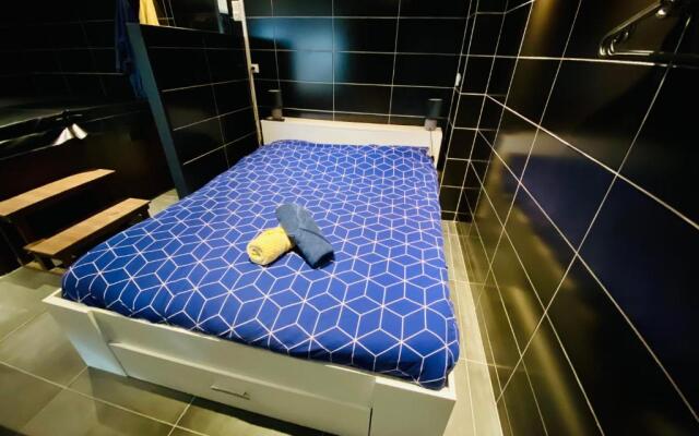 JACUZZI dans appartement T2 centre-ville