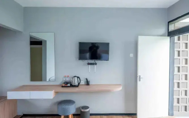 Elge Hotel and Villa Sarangan