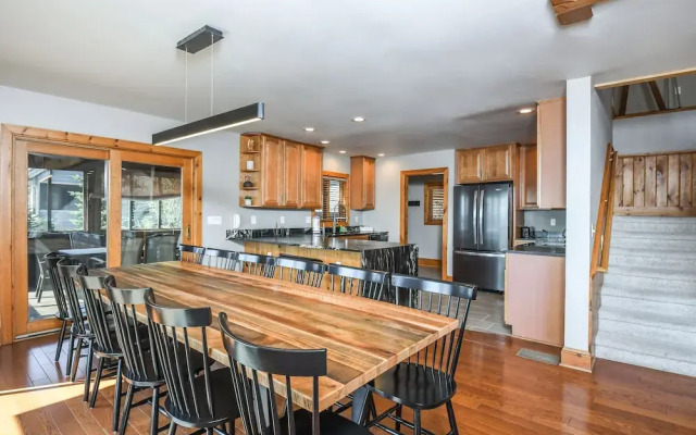 Irvana 6 Bedroom House