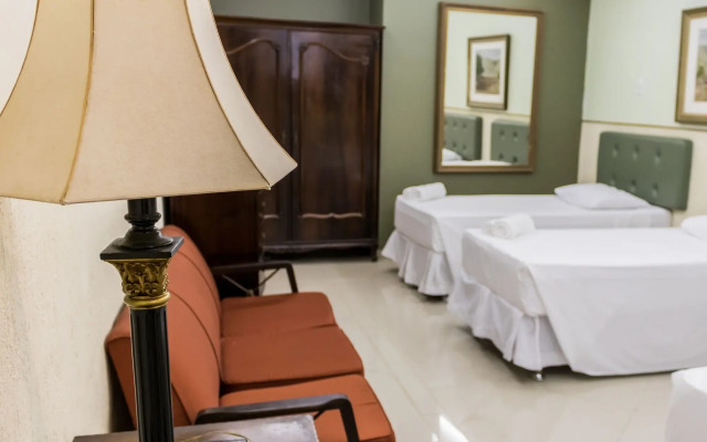 Lemes Hotel