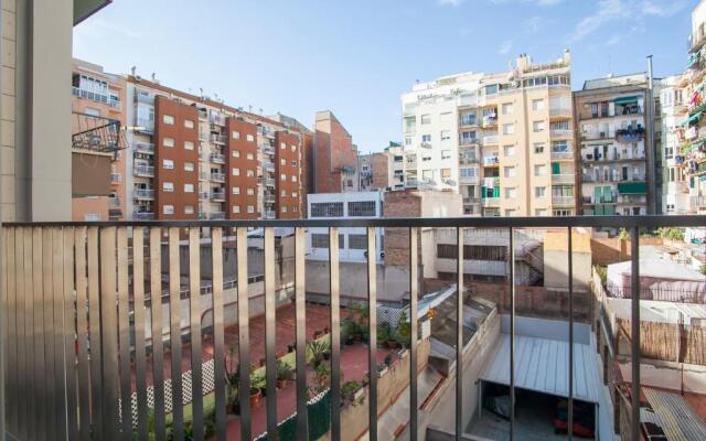 BBarcelona Gaudi Flats