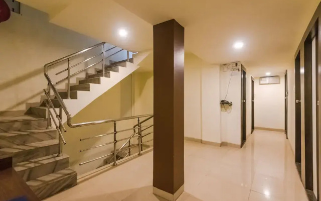 Hotel Sarovar Grand By OYO Rooms