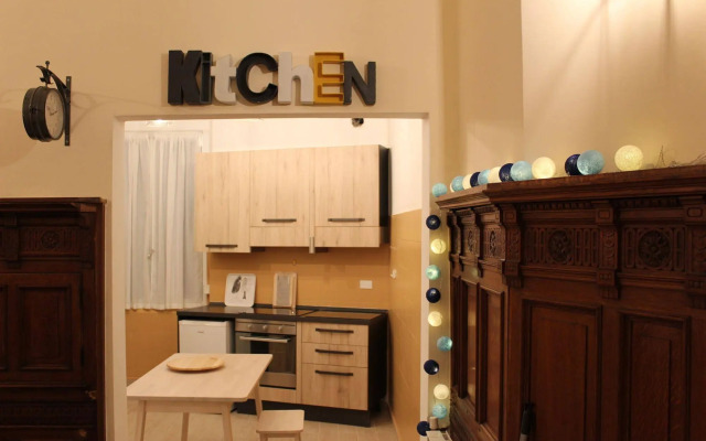 Victoria House Hostel