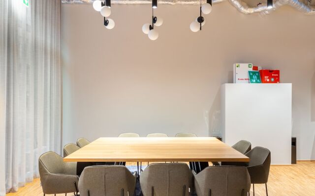 Numa Frankfurt Bloc