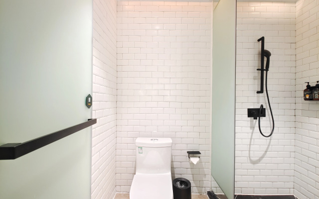 City Comfort Premier Hotel (Luocheng Chengzhong Building)