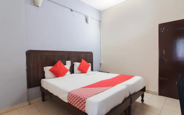 OYO 70733 Hotel Regal