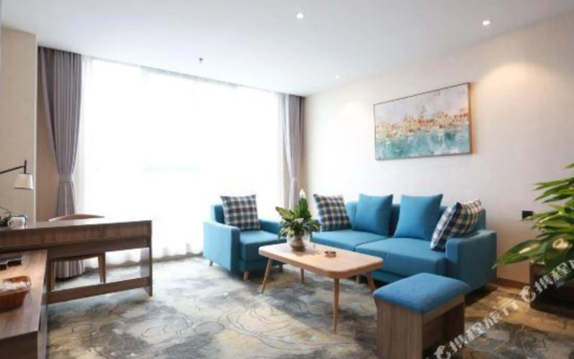 Zhouzhi Yibo Hotel