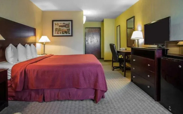 Quality Inn Marshfield