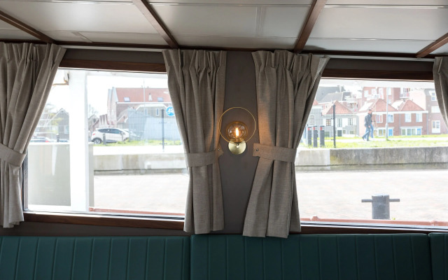 Hotelboot Koningin Emma Kloeg Collection