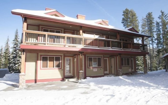 Keremeos Creek Crossing by Apex Accommo